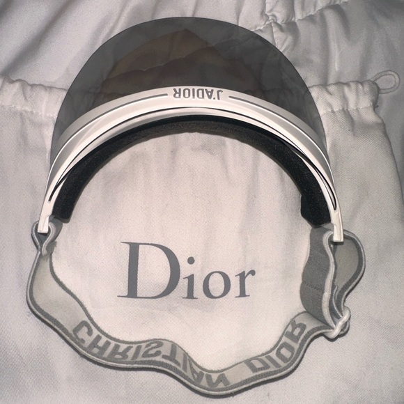 Dior visor authentic - Picture 3 of 3
